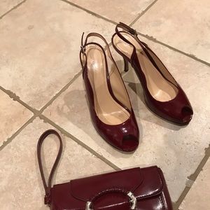 Women’s Ann Taylor burgundy heels 7.5/clutch